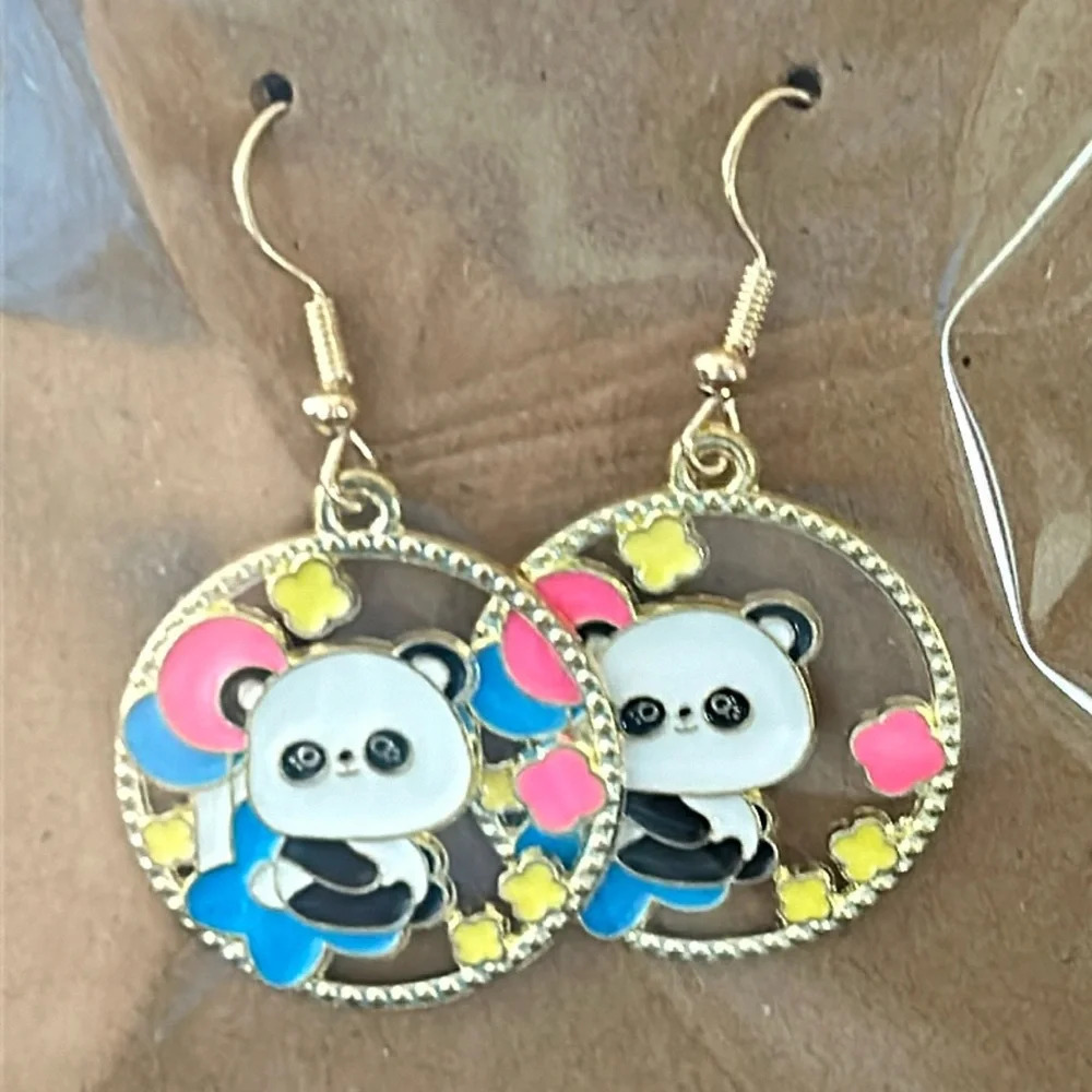 🔥🔥Cute colorful panda floral dangle earring